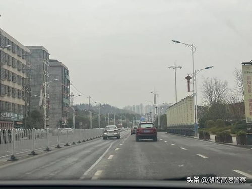 今日春運(yùn)流量最高峰來臨,如何避開邵陽高速緩行路段,邵陽高警蜀黍這樣陪您同走