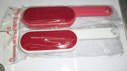 探索義烏國際商貿(mào)城四區(qū) 陳仁蓬日用品與多功能靜電刷的貿(mào)易新機遇